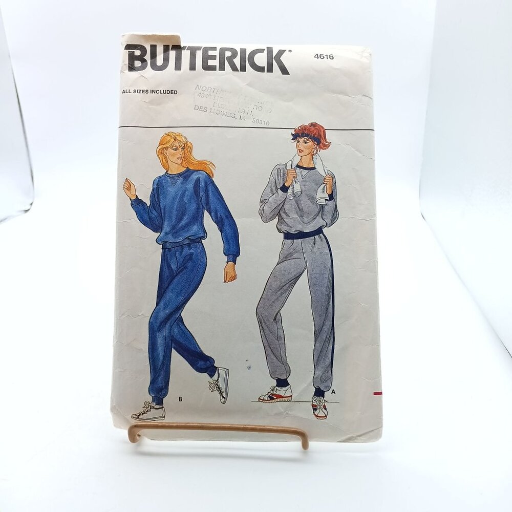 Butterick Vintage Sewing Pattern 4616 Misses Top & Pants All Sizes Included